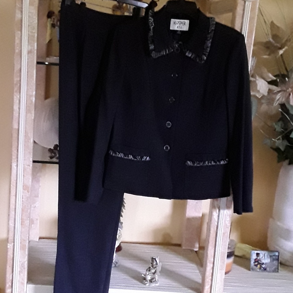 Suit